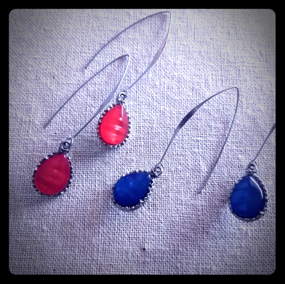 Silver Elongated Hook Earings - 2 pair Red & Blue